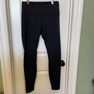 Lululemon Wunder Under High-Rise Tight 28" in Black Size 10